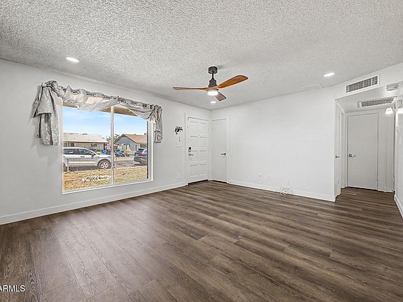 5th image of 8827 W HEATHERBRAE Drive