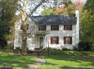 3305 Labyrinth Rd, Baltimore, MD 21215