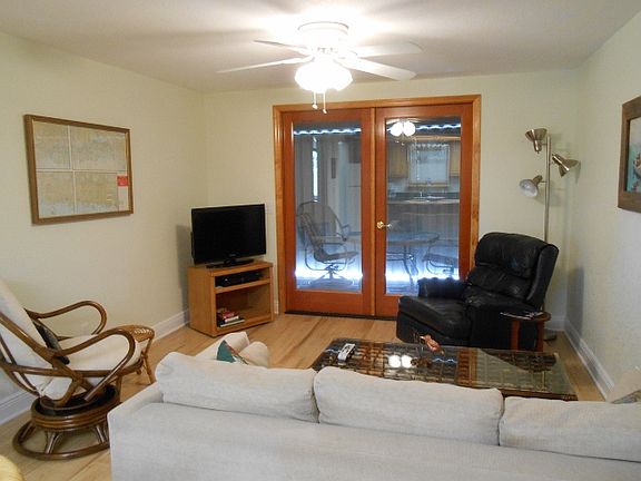 5th image of 211 S Buckner Ave #825