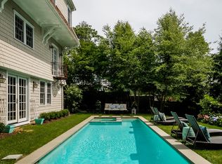 16 Turkey Hill Rd S, Westport, CT 06880