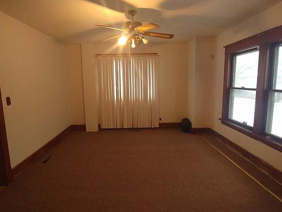 2nd image of 340 Lisbon Ave
