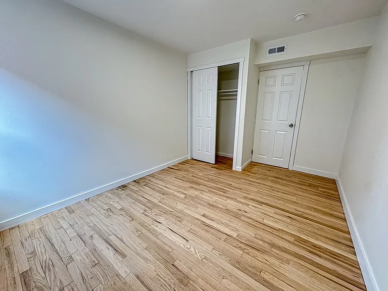 536 N 19th St #3 — Photo 5