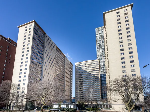 (undisclosed Address), Chicago, IL 60613