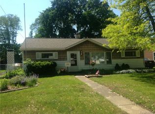 218 Kissane Ave, Brighton, MI 48116