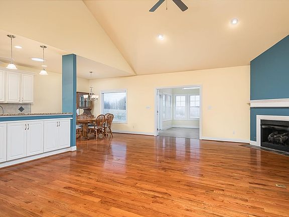 5th image of 132 Patmore Ln