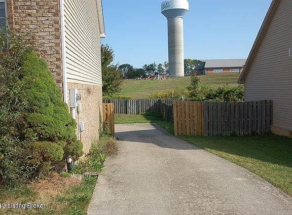 3rd image of 78 Northcountry Dr