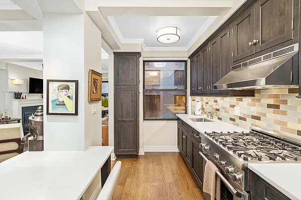 Sold by Compass | media 9