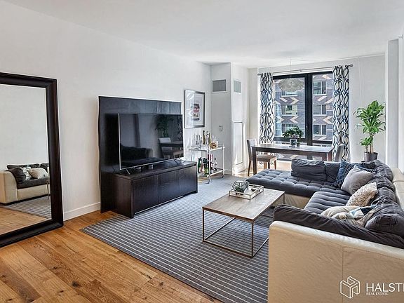 3rd image of 23 W 116th St APT 7J