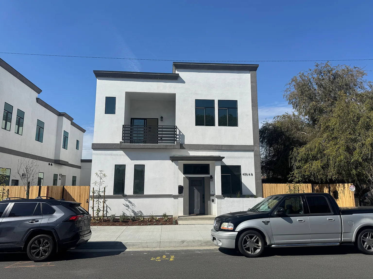 4 bed, 1592 sqft, $4,500 — Photo 3