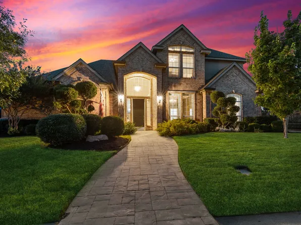 512 Bridlewood N, Colleyville, TX 76034