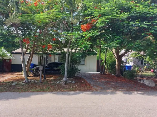 2827 Adams St, Hollywood, FL 33020
