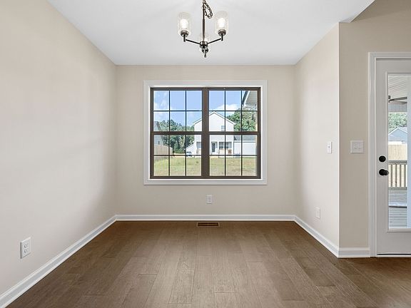 5th image of 1522 Fredrick Dr Lot 622