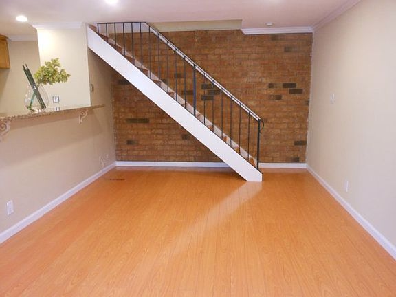 5th image of 1347 Shawn Dr Unit 3