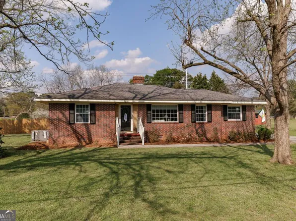 805 Cloverhurst Dr, Washington, GA 30673