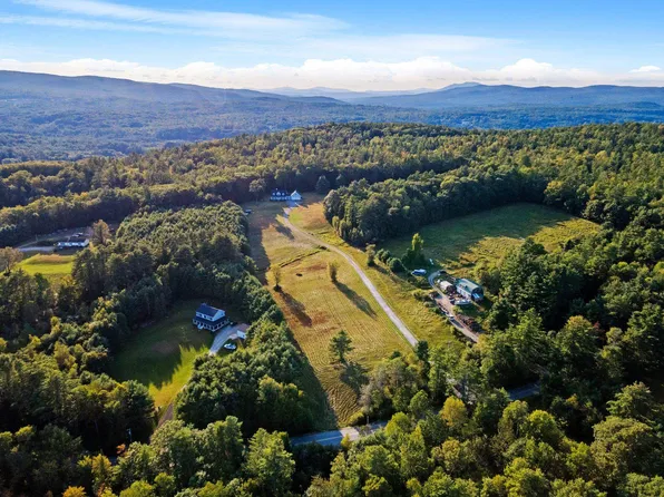 239 East Mountain Road, Newport, NH 03773