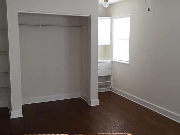 3rd image of 344 1/2 7th St N APT 5