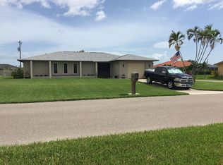 1102 SE 21st St, Cape Coral, FL 33990