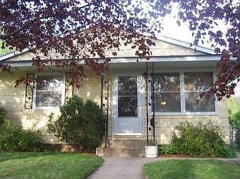 1st image of 844 18th Ave N