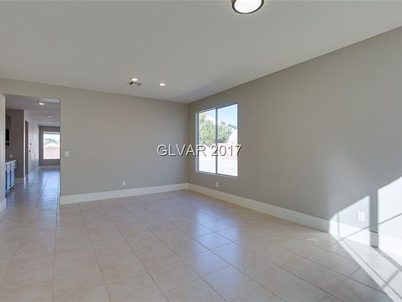 3rd image of 2814 Water Sport Ave