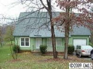 6424 Whitewater Dr, Charlotte, NC 28214