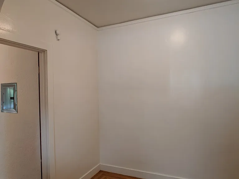 2427 Hilgard Ave — Photo 24