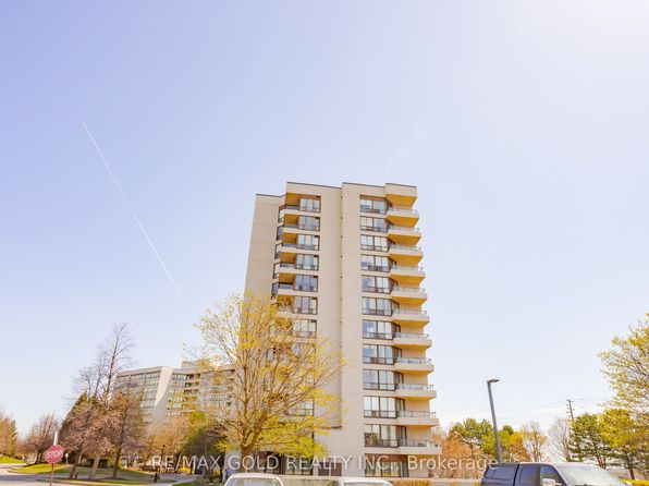 12 Laurelcrest St #1209, Brampton, ON L6S 5Y4