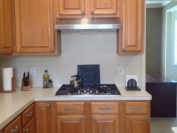 4th image of 1739 Napier Dr