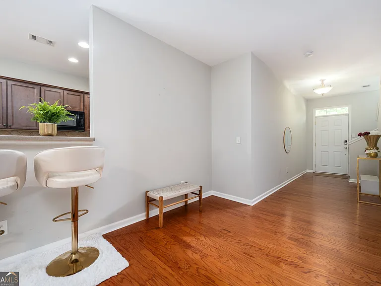 1796 Umberland Way — Photo 9