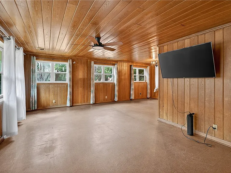 1601 Walnut Ave — Photo 16