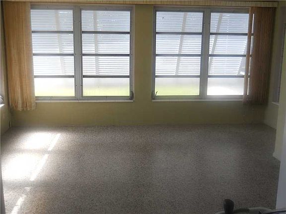 4th image of 1531 5th Ct