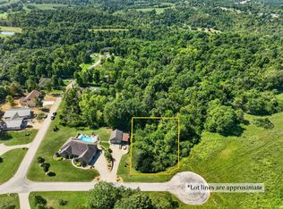 75 Indian Ridge Dr, Aurora, IN 47001