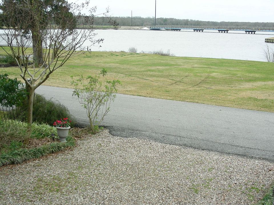Waterview property