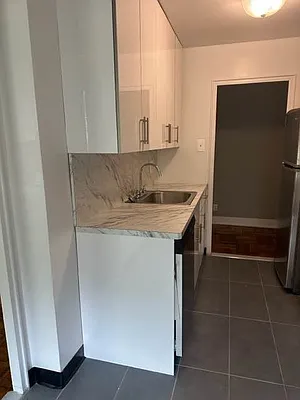 Rented by Queens Apartments Realty LLC | media 14