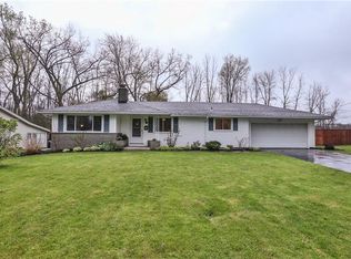 60 Ashley Dr, Rochester, NY 14620