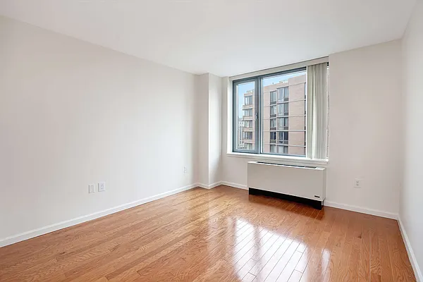 Rented by Compass | media 7