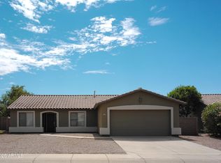 2569 E Erie Ct, Gilbert, AZ 85295