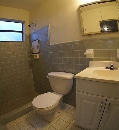 4th image of 1170 NE 213th Ter