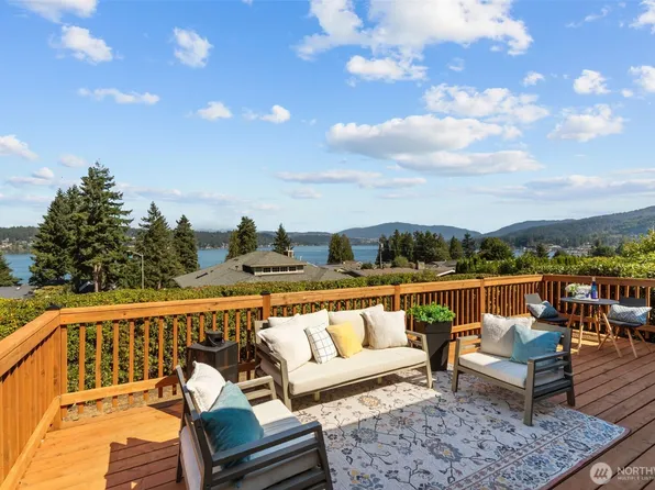 2606 170th Avenue SE, Bellevue, WA 98008