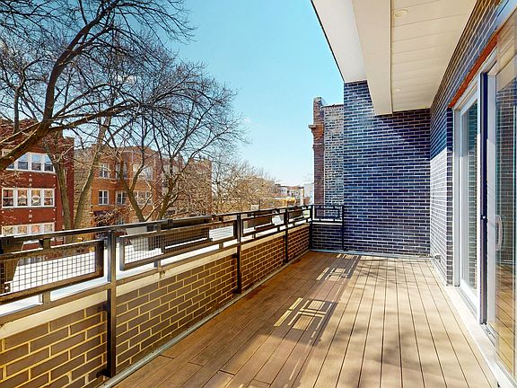 2nd image of 2328 W Rice St #2