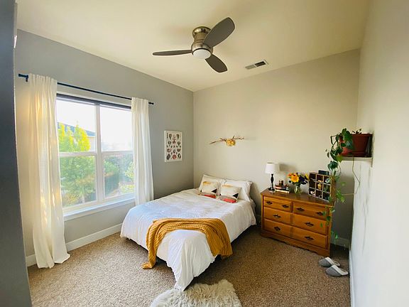5th image of 1310 Roycroft Ln #2188