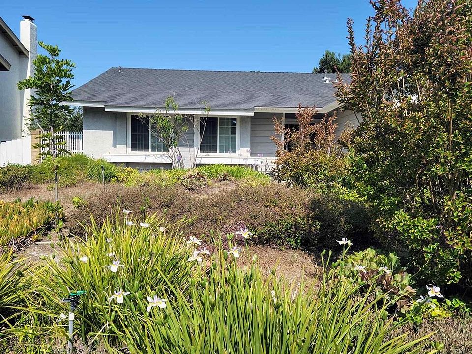 2nd image of 3587 Winslow Rd