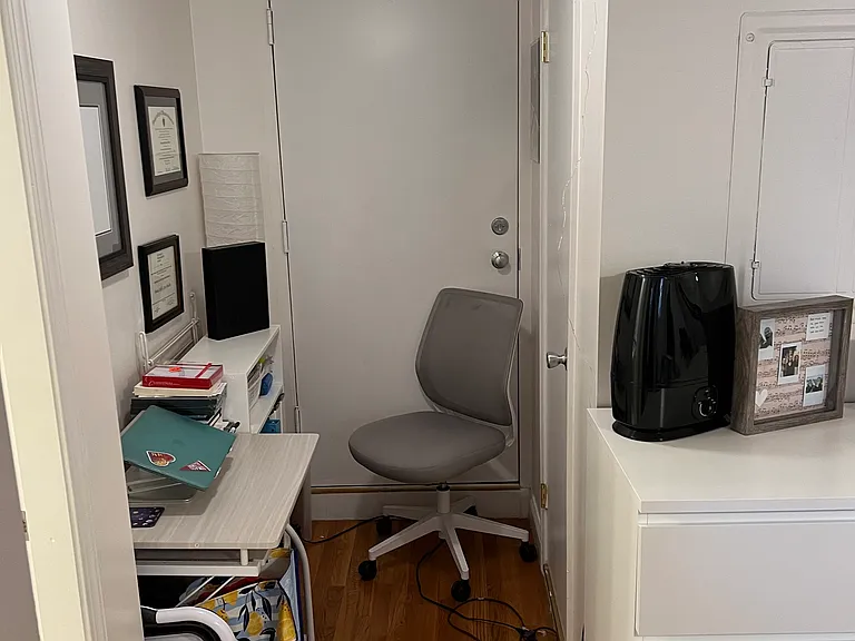 80 Sutherland Rd #3AP — Photo 11