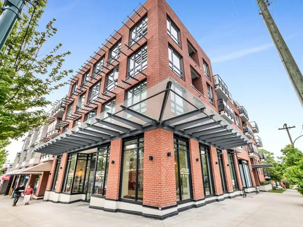 2477 Carolina St #506, Vancouver, BC V5T 0G8