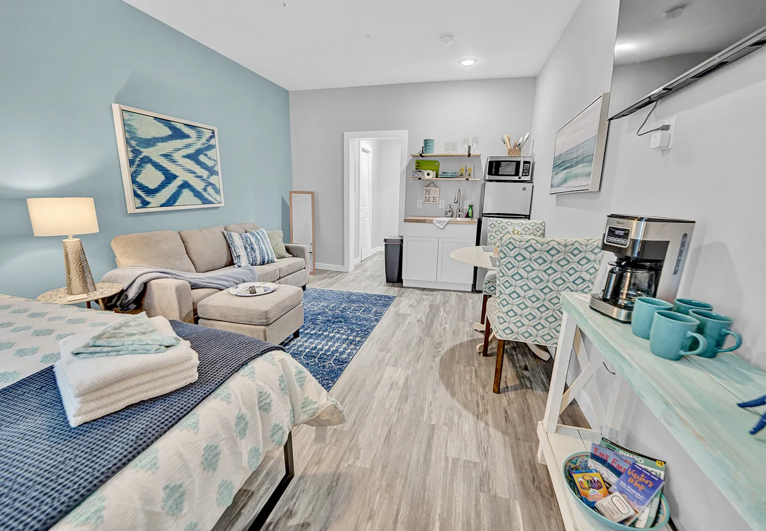 Studio, 35 sqft, $1,750 — Photo 4