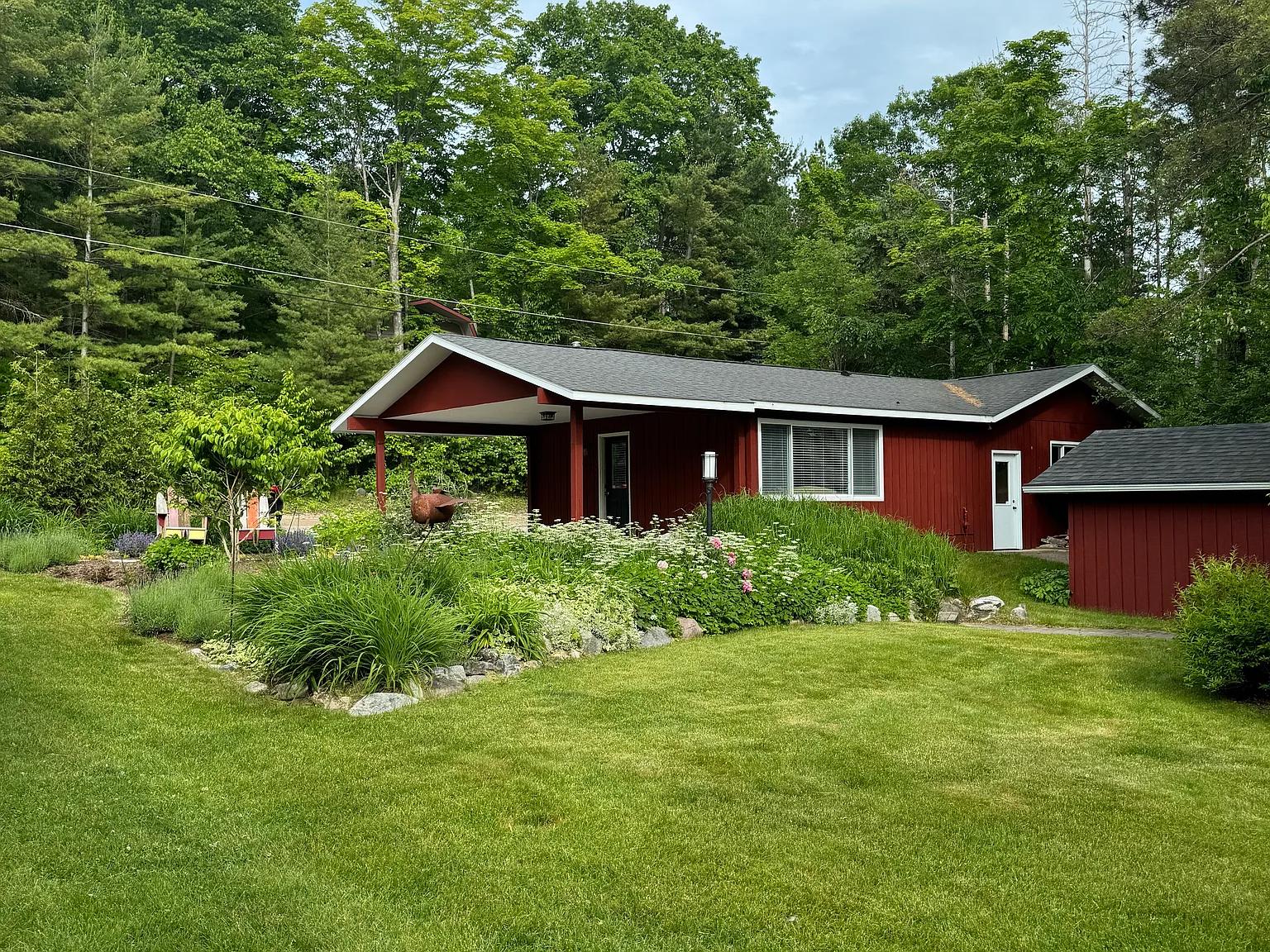 2 bed, 2.5 bath, 1500 sqft, $2,100 — Photo 1