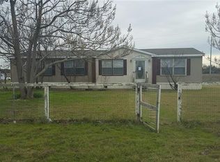 756 State Highway 22, Whitney, TX 76692