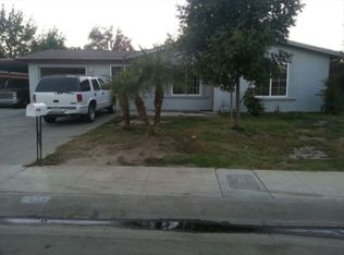 1535 N Bradley St, Visalia, CA 93292