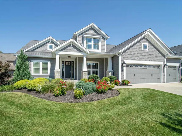 17055 Woodchuck Pl, Chesterfield, MO 63005