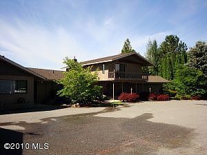 1st image of 800 Woodstone Ln
