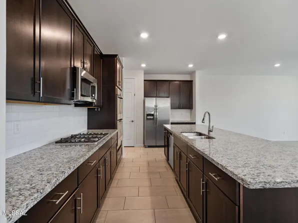 3352 W Shadow Park Way, Tucson, AZ 85742